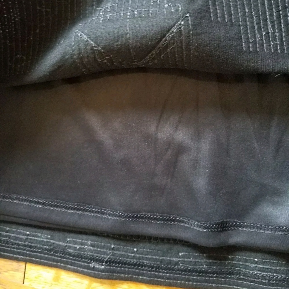 Express Sequin Axtec Stretchy Mini Skirt S… - Picture 7 of 8